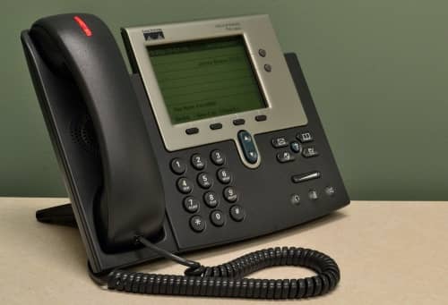 teléfono con el prefijo 95