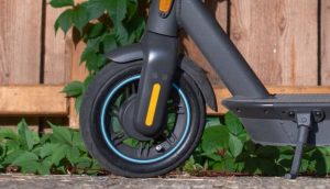 rueda de un patinete eléctrico